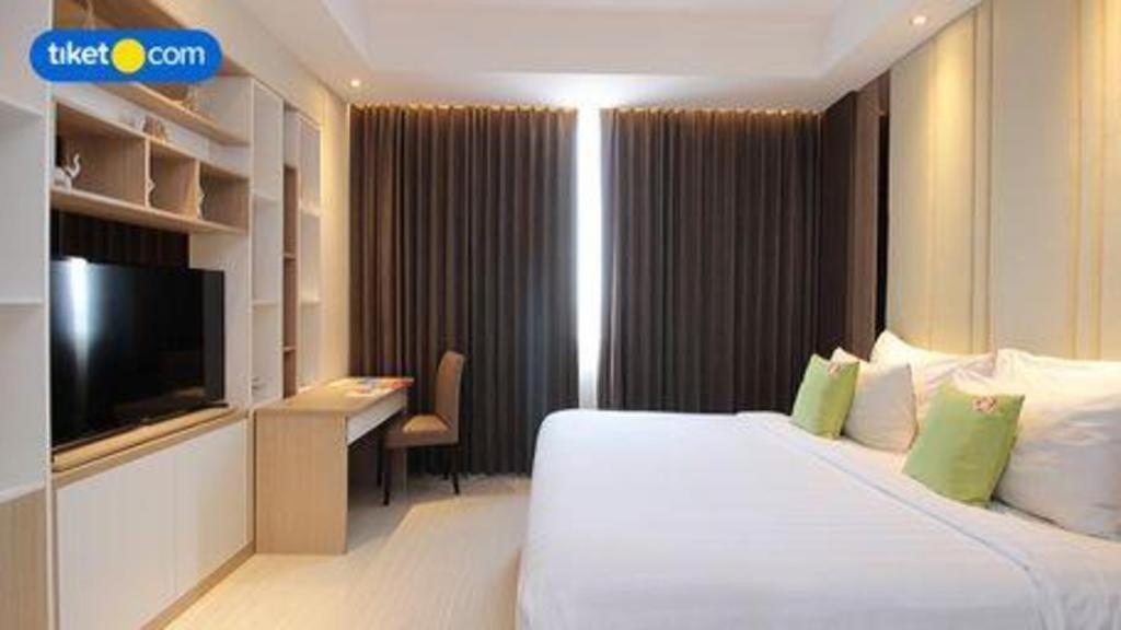Hotel Dafam Pacific Caesar Surabaja Exteriér fotografie
