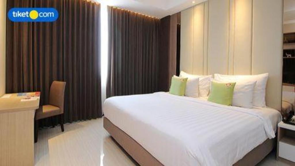 Hotel Dafam Pacific Caesar Surabaja Exteriér fotografie
