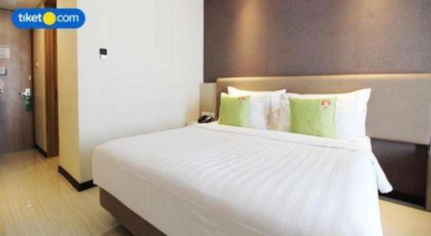 Hotel Dafam Pacific Caesar Surabaja Exteriér fotografie